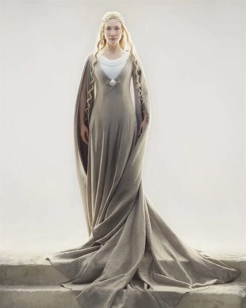 Файл:Lotr-galadriel-still-3.jpg