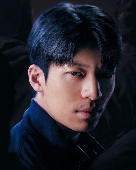 Файл:Squid-game-hwang-jun-ho-still-1.jpg